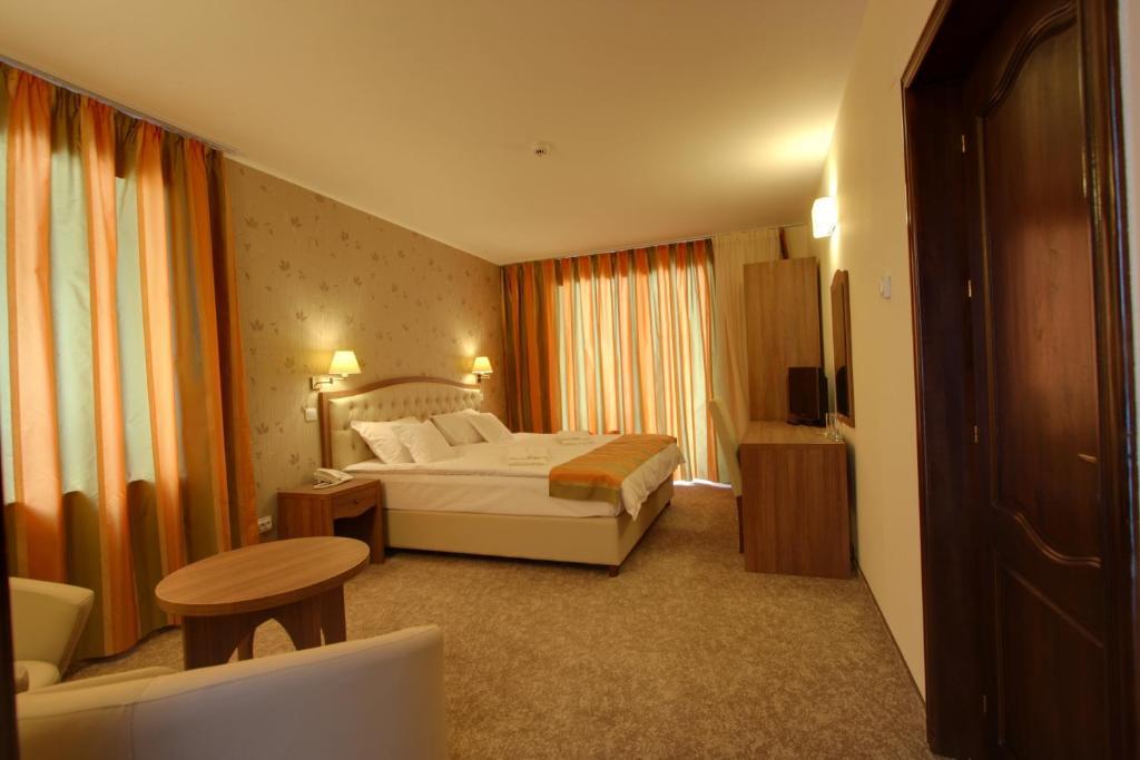 Hotel Crisalpin Poiana Brasov Phòng bức ảnh