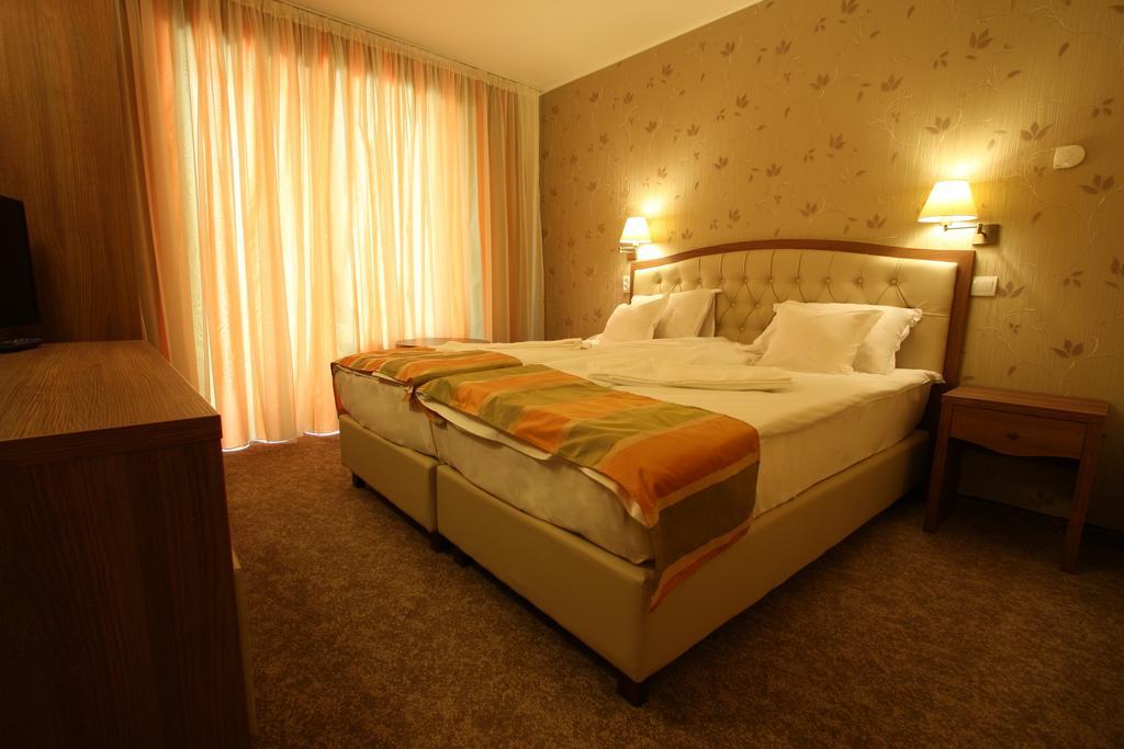 Hotel Crisalpin Poiana Brasov Ngoại thất bức ảnh