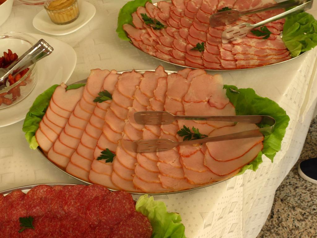 Hotel Crisalpin Poiana Brasov Ngoại thất bức ảnh